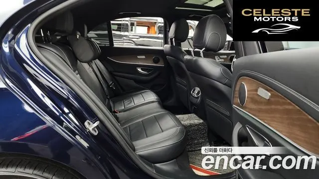 MERCEDES BENZ E-Classe W213 E220d 4MATIC Exclusive 2021 — photo 12 sur 20