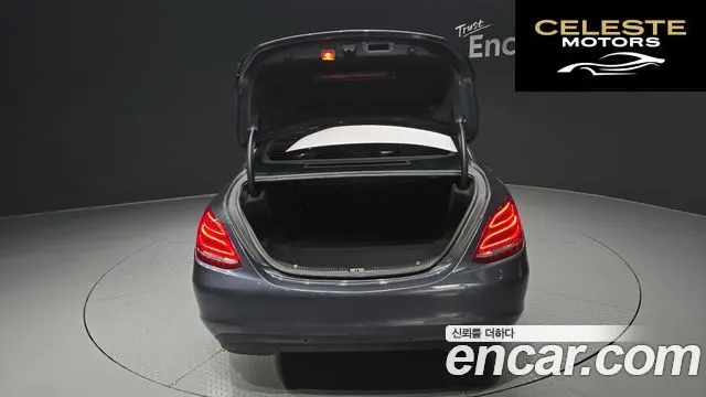 MERCEDES BENZ C-Classe W205 C200 2016 — photo 20 sur 20