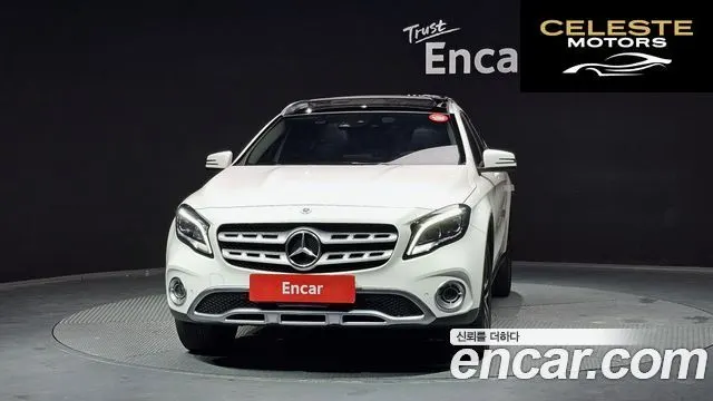MERCEDES BENZ GLA-Classe X156 GLA220 Premium 2019 — photo 3 sur 20