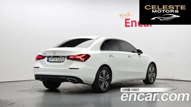 MERCEDES BENZ A-Classe W177 A220 Berline 2021 — photo 2 sur 26