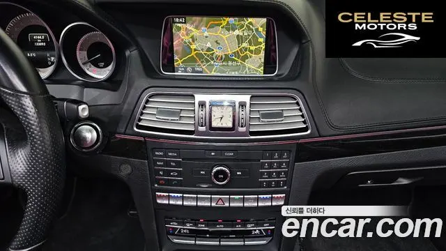 MERCEDES BENZ E-Classe W212 E400 Cabriolet 2016 — photo 15 sur 20