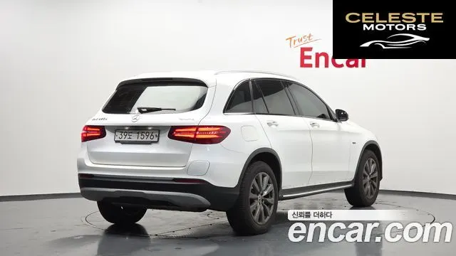 MERCEDES BENZ GLC-Classe X253 GLC350e 4MATIC 2019 — photo 2 sur 20