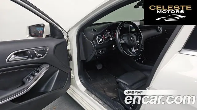 MERCEDES BENZ A-Classe W176 A200 2016 — photo 10 sur 20