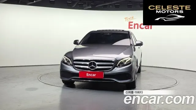 MERCEDES BENZ E-Classe W213 E220d Avantgarde 2019 — photo 3 sur 26