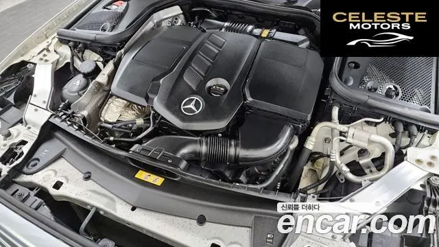 MERCEDES BENZ E-Classe W213 E220d Exclusive 2019 — photo 6 sur 20