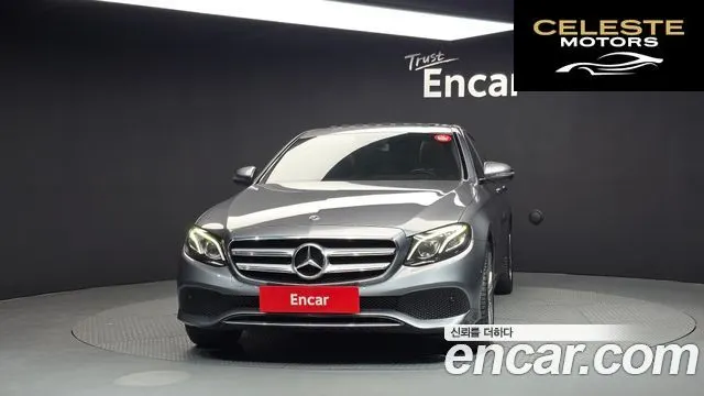 MERCEDES BENZ E-Classe W213 E220d Avantgarde 2019 — photo 3 sur 20