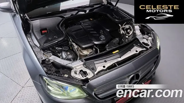MERCEDES BENZ E-Classe W213 E220d Avantgarde 2019 — photo 6 sur 20