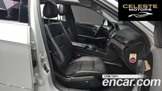 MERCEDES BENZ E-Classe W212 E350 2011 — photo 10 sur 26