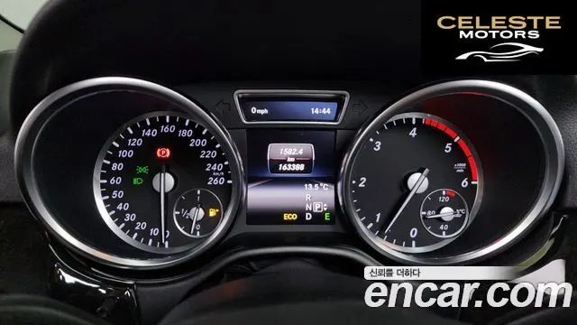 MERCEDES BENZ M-Classe W166 ML250 4MATIC 2015 — photo 8 sur 20