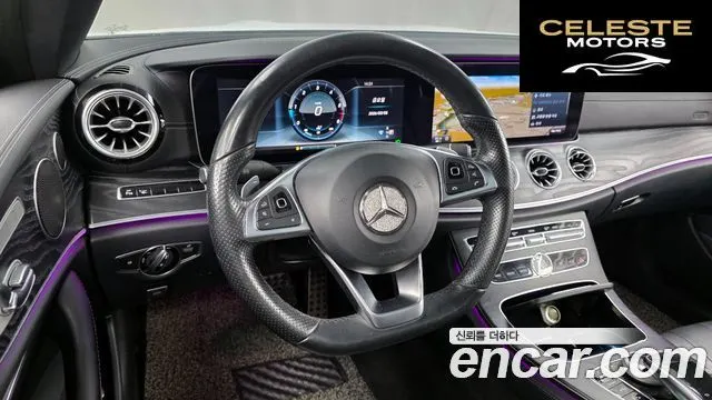 MERCEDES BENZ E-Classe W213 E220d Coupé 2017 — photo 13 sur 20