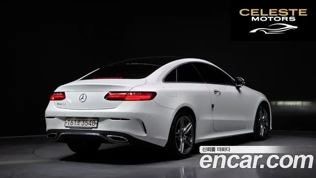 MERCEDES BENZ E-Classe W213 E220d Coupé 2017 — photo 2 sur 20