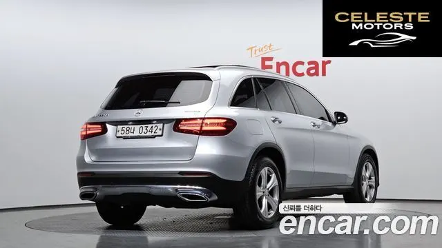 MERCEDES BENZ GLC-Classe X253 GLC220 d 4MATIC 2017 — photo 2 sur 20