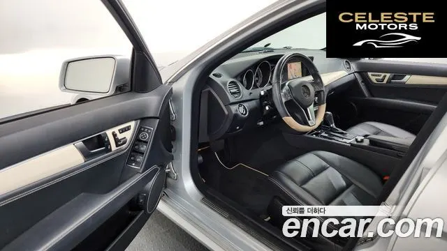 MERCEDES BENZ C-Classe W204 C200 CGI Avantgarde Package 2013 — photo 10 sur 20