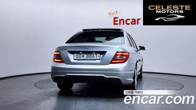 MERCEDES BENZ C-Classe W204 C200 CGI Avantgarde Package 2013 — photo 4 sur 20