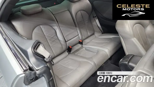 MERCEDES BENZ CLK-Classe C209 CLK350 Coupé 2007 — photo 12 sur 26