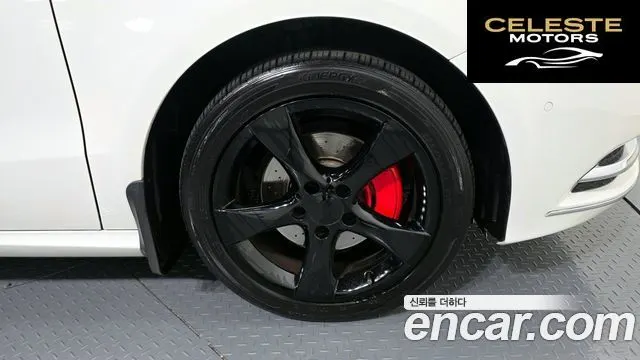 MERCEDES BENZ B-Classe W246 B200 CDI Sport 2013 — photo 5 sur 20