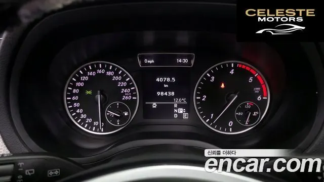 MERCEDES BENZ B-Classe W246 B200 CDI Sport 2013 — photo 8 sur 20