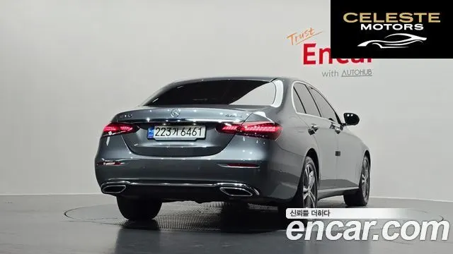 MERCEDES BENZ E-Classe W213 E350 4MATIC Avantgarde 2022 — photo 4 sur 20