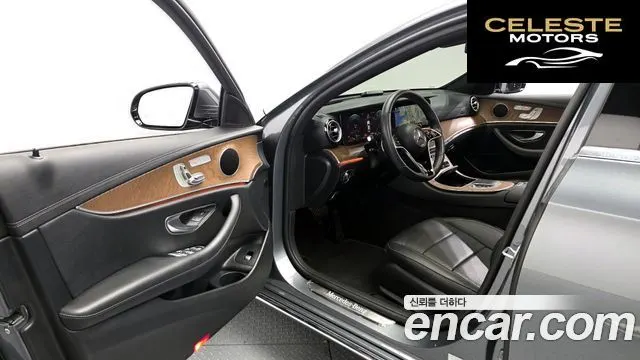 MERCEDES BENZ E-Classe W213 E250 Exclusive 2022 — photo 10 sur 20