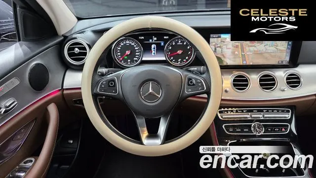 MERCEDES BENZ E-Classe W213 E200 Avantgarde 2018 — photo 12 sur 20