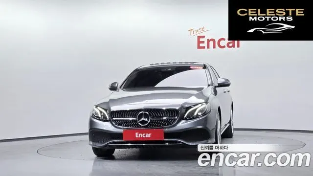 MERCEDES BENZ E-Classe W213 E200 Avantgarde 2018 — photo 2 sur 20