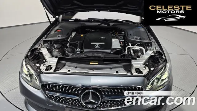 MERCEDES BENZ E-Classe W213 E200 Avantgarde 2018 — photo 5 sur 20