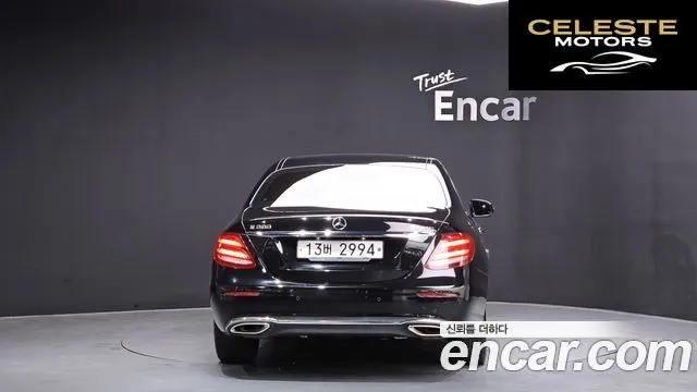 MERCEDES BENZ E-Classe W213 E300 Avantgarde 2019 — photo 3 sur 20