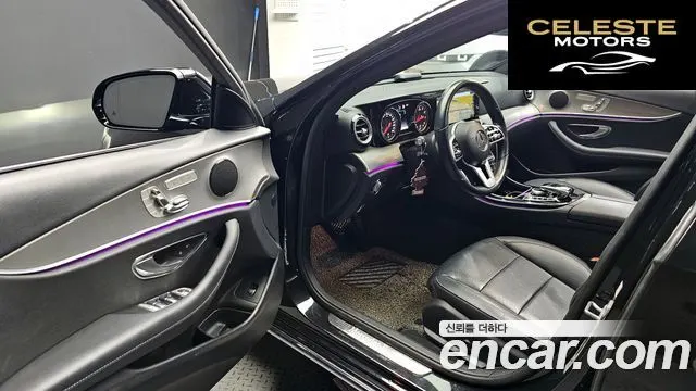 MERCEDES BENZ E-Classe W213 E300 Avantgarde 2019 — photo 9 sur 20