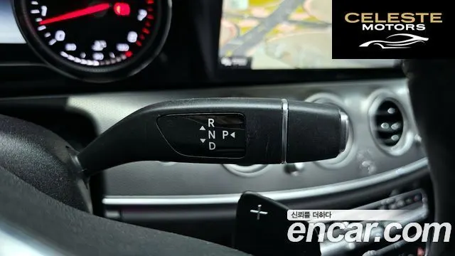 MERCEDES BENZ E-Classe W213 E300 Avantgarde 2019 — photo 8 sur 20
