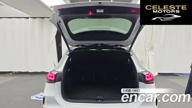 MERCEDES BENZ GLA-Classe H247 GLA250 4MATIC 2021 — photo 20 sur 20