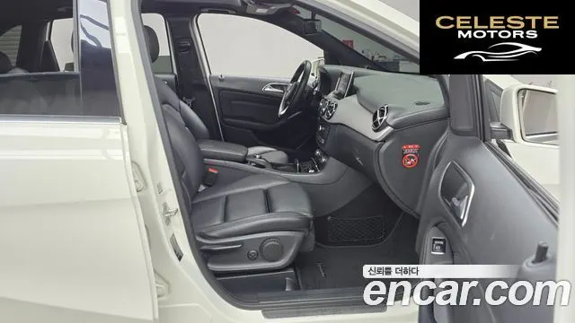 MERCEDES BENZ B-Classe W246 B220 2018 — photo 11 sur 20