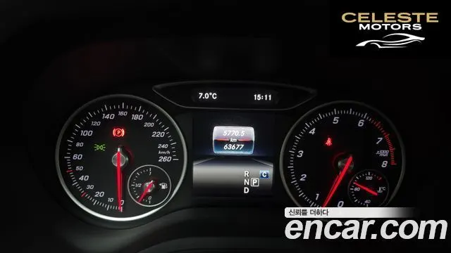 MERCEDES BENZ B-Classe W246 B220 2018 — photo 8 sur 20