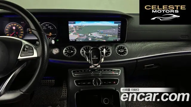 MERCEDES BENZ E-Classe W213 E220d Coupé 2017 — photo 14 sur 20