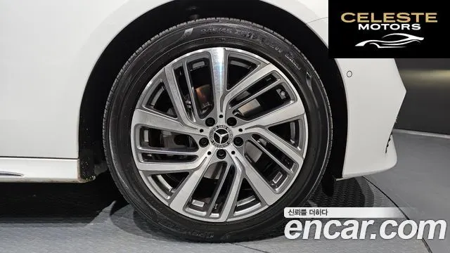MERCEDES BENZ E-Classe W214 E220d 4MATIC Exclusive 2024 — photo 5 sur 20