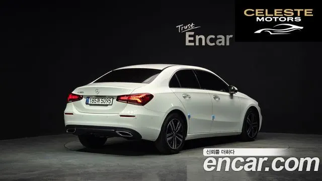 MERCEDES BENZ A-Classe W177 A220 Berline 2022 — photo 2 sur 20