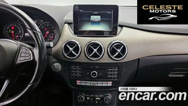 MERCEDES BENZ B-Classe W246 B200 CDI 2015 — photo 14 sur 20