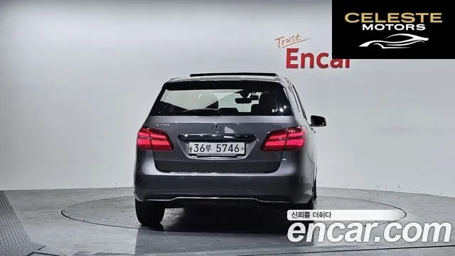 MERCEDES BENZ B-Classe W246 B200 CDI 2015 — photo 4 sur 20