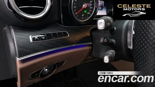 MERCEDES BENZ E-Classe W213 E220d Avantgarde 2018 — photo 17 sur 20