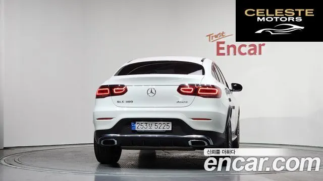 MERCEDES BENZ GLC-Classe X253 GLC300 4MATIC Coupé 2023 — photo 4 sur 20