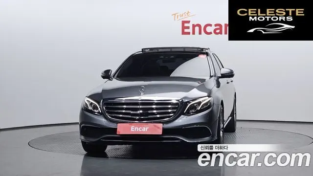 MERCEDES BENZ E-Classe W213 E300 4MATIC Exclusive 2019 — photo 3 sur 26