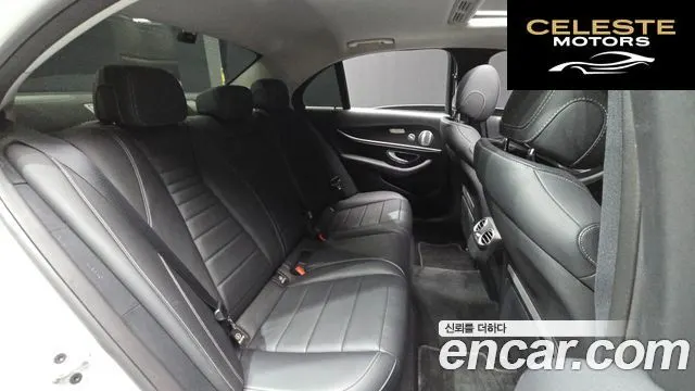 MERCEDES BENZ E-Classe W213 E300 Avantgarde 2020 — photo 12 sur 26