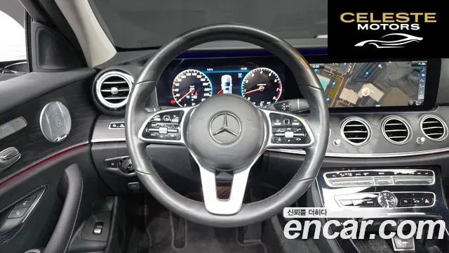 MERCEDES BENZ E-Classe W213 E300 Avantgarde 2020 — photo 13 sur 26