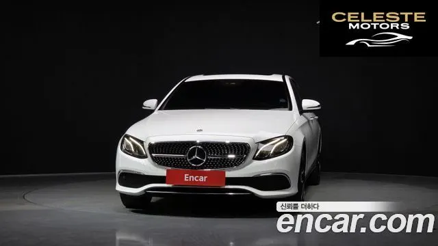MERCEDES BENZ E-Classe W213 E250 Avantgarde 2020 — photo 3 sur 20