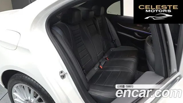 MERCEDES BENZ E-Classe W213 E220d 4MATIC Exclusive 2022 — photo 11 sur 20