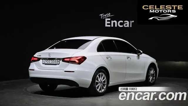 MERCEDES BENZ A-Classe W177 A220 Berline 2020 — photo 2 sur 26