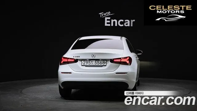 MERCEDES BENZ A-Classe W177 A220 Berline 2020 — photo 4 sur 26