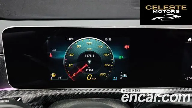 MERCEDES BENZ A-Classe W177 A220 Berline 2020 — photo 8 sur 26