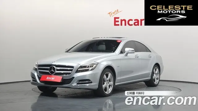 MERCEDES BENZ CLS-Classe W218 CLS350 2012 — photo 1 sur 20