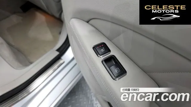 MERCEDES BENZ CLS-Classe W218 CLS350 2012 — photo 19 sur 20