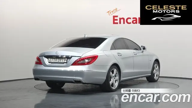 MERCEDES BENZ CLS-Classe W218 CLS350 2012 — photo 2 sur 20